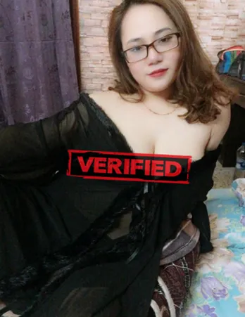 Joan sexmachine Find a prostitute Donggang